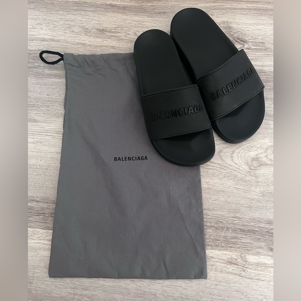 Balenciaga Black Logo Slides